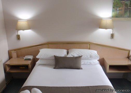 Moe Parklands Motel Bilik gambar